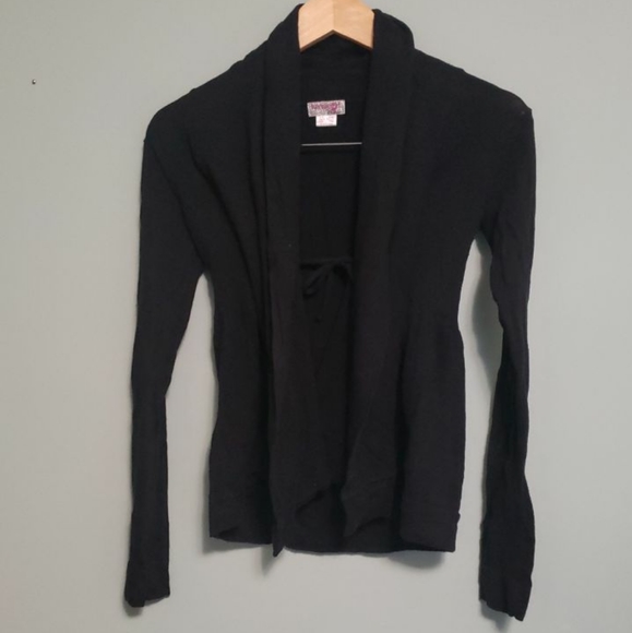 Kenziegirl for Aritzia black cardigan - Picture 3 of 7